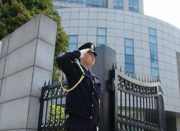 學(xué)校保安對(duì)學(xué)校重要嗎？