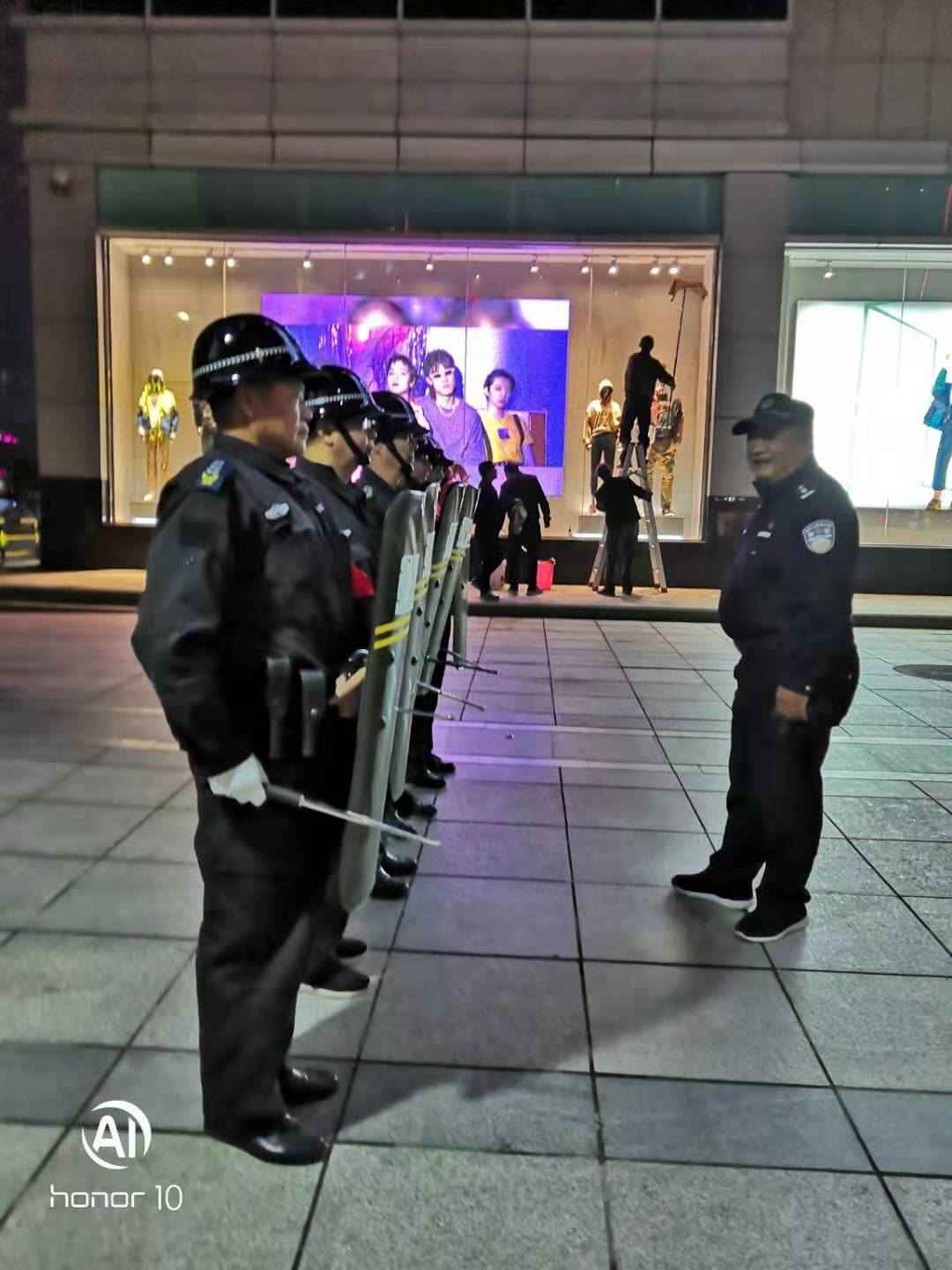 大家知道保安員是什么嗎？下面跟著襄陽(yáng)戎安的介紹一起了解下吧！